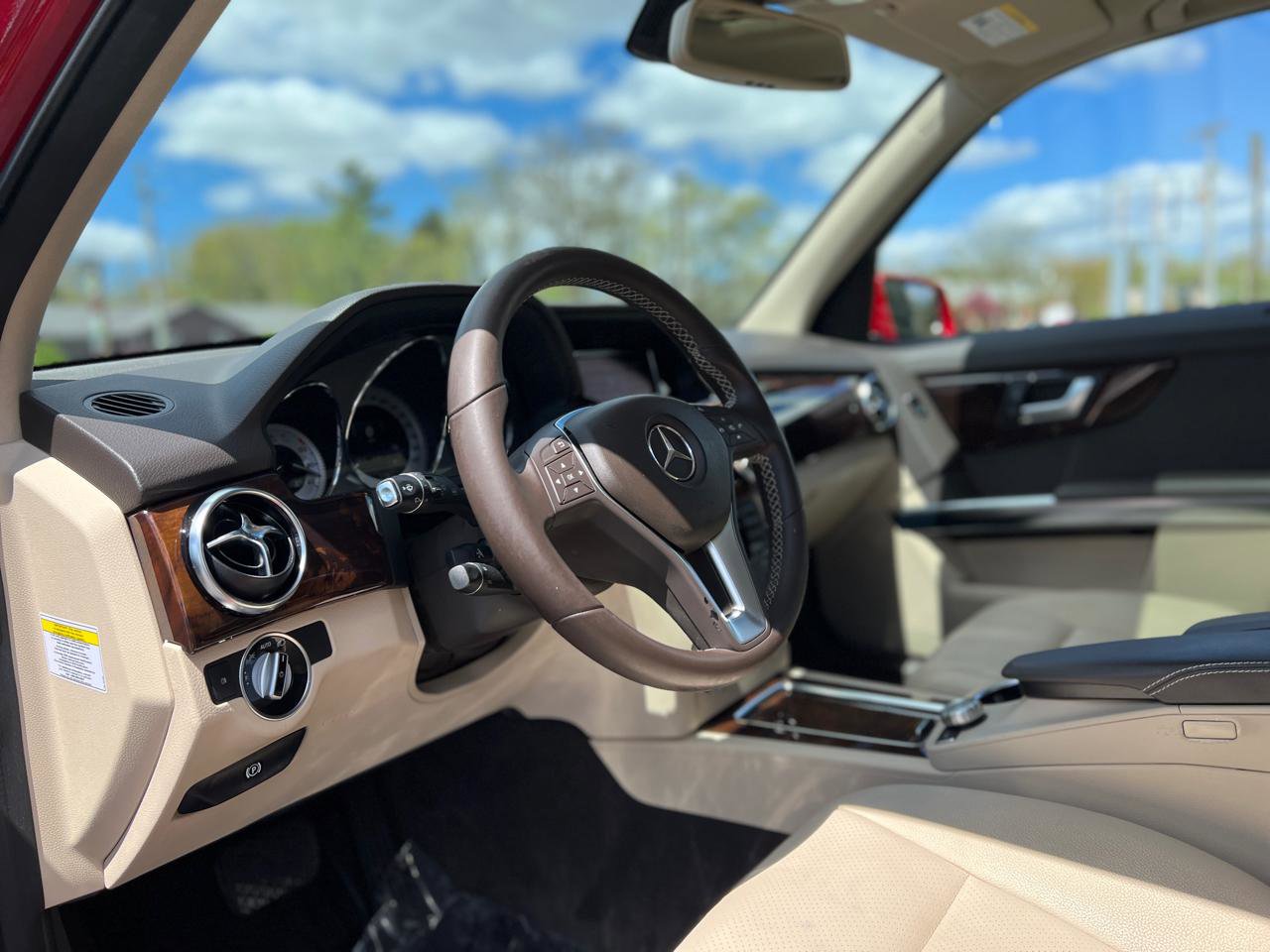 Used 2013 Mercedes-Benz GLK 350 4MATIC image 15