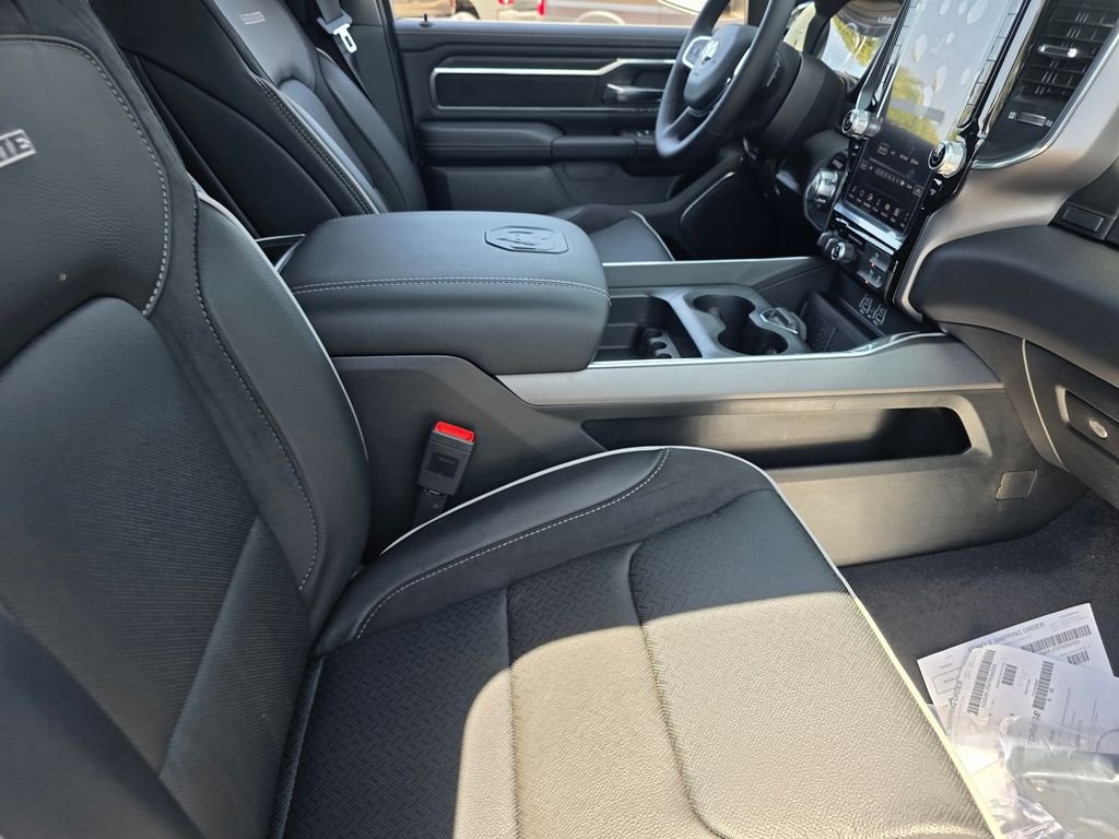 New 2026 RAM 1500 Laramie w/ Night Edition AWD/4WD image 12