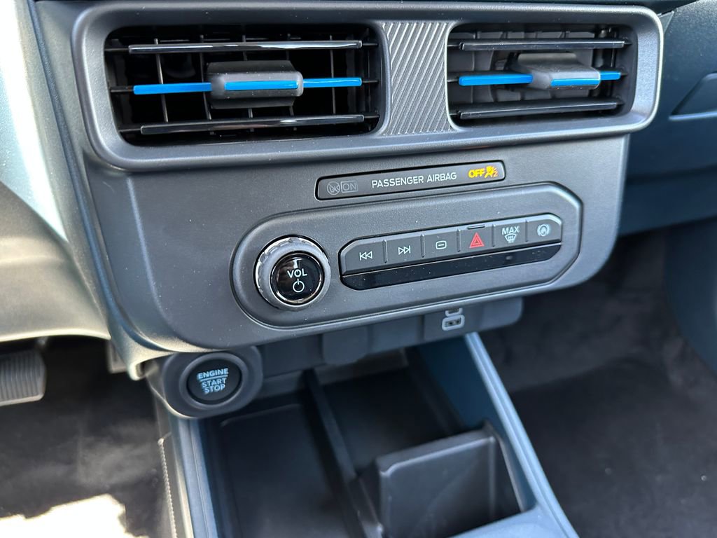 New 2026 Ford Maverick Lobo AWD/4WD image 31