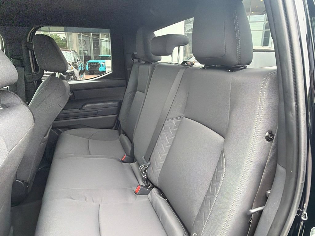 Certified 2024 Toyota Tacoma SR AWD/4WD image 17