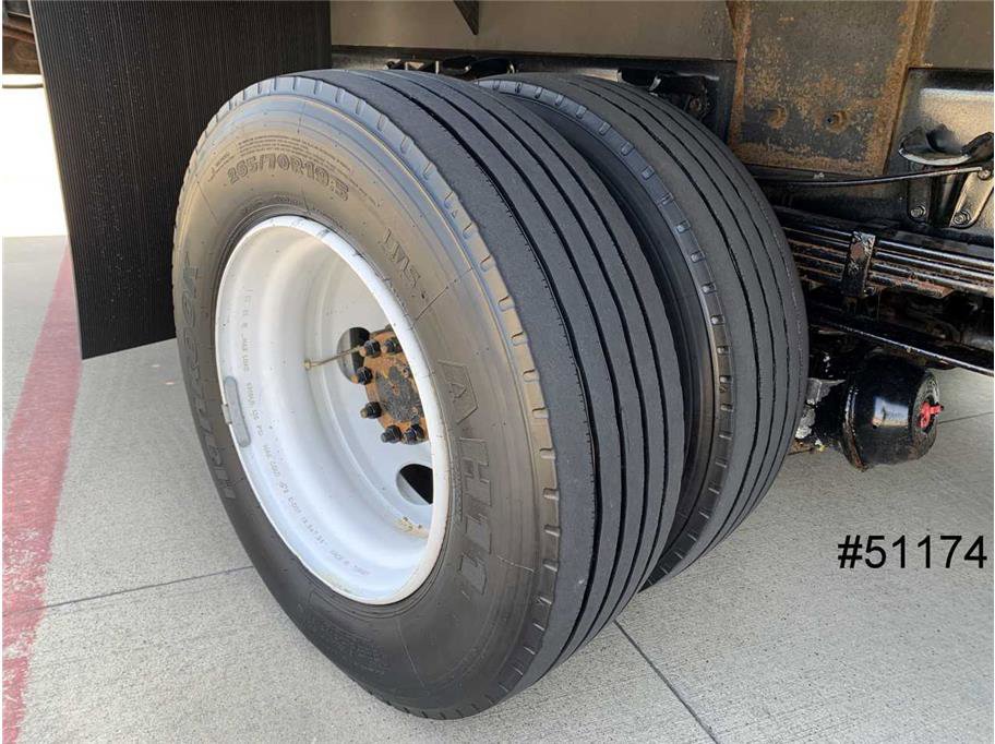 Used 2016 Ford F650 2WD Crew Cab Super Duty image 24