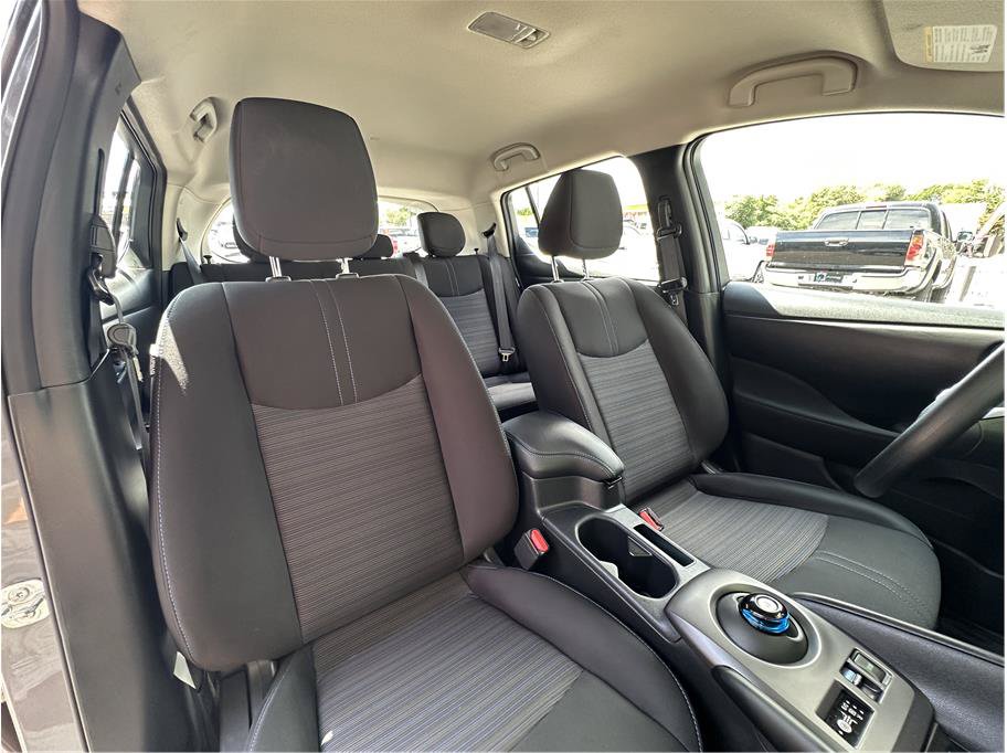 Used 2025 Nissan Leaf S FWD image 15