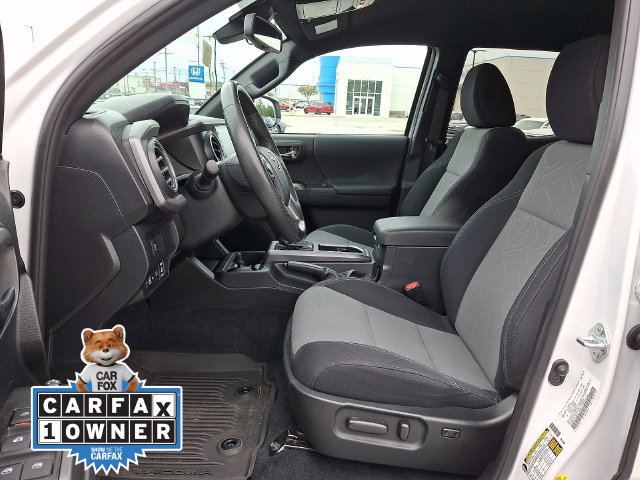 Used 2023 Toyota Tacoma TRD Sport AWD/4WD image 16