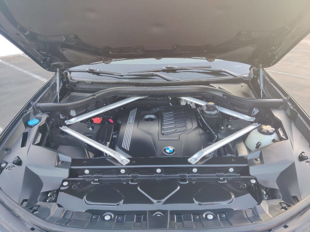 Used 2019 BMW X7 xDrive40i w/ Cold Weather Package image 71