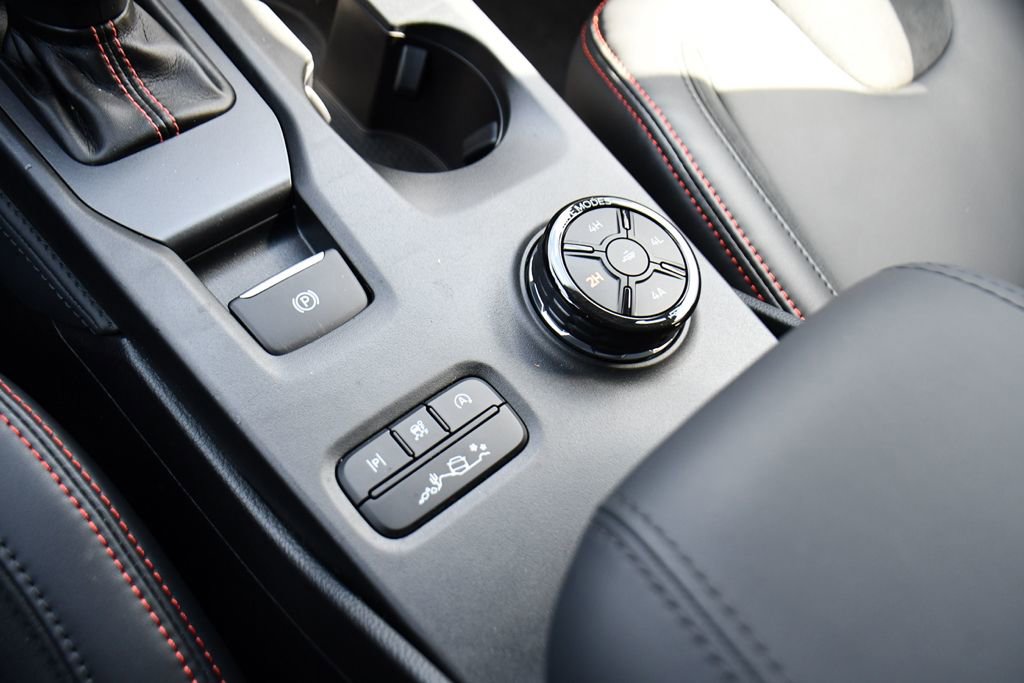 Used 2025 Ford Ranger Raptor AWD/4WD image 32