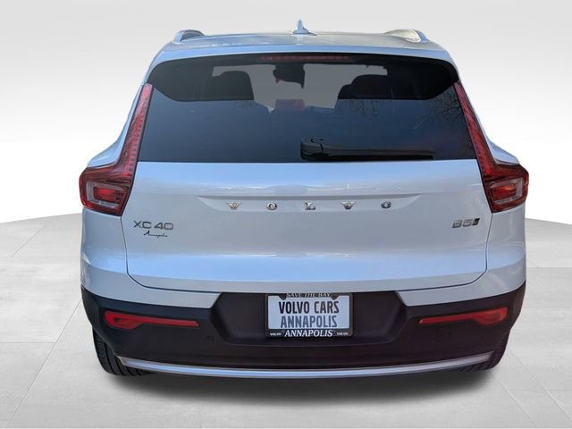Certified 2023 Volvo XC40 B5 Plus image 7
