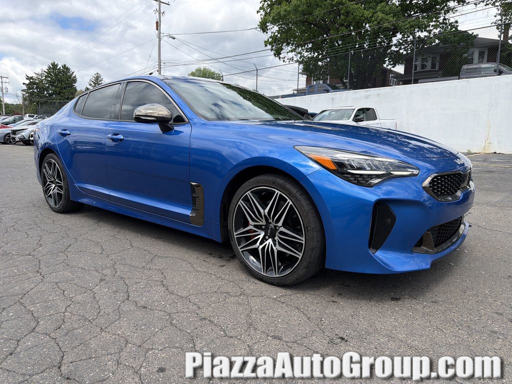 Used 2022 Kia Stinger GT1 AWD/4WD image 1