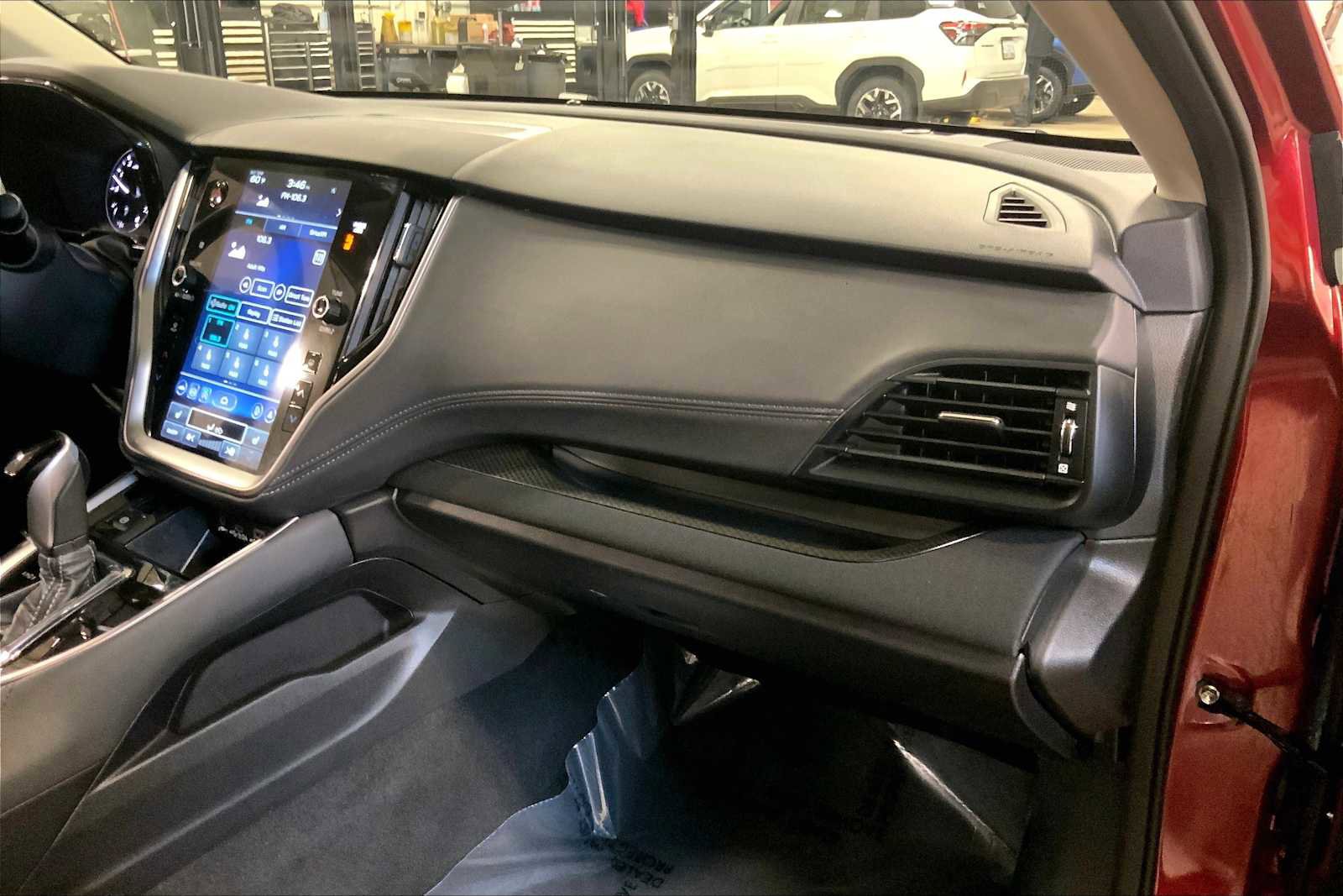 Certified 2025 Subaru Outback Premium image 17