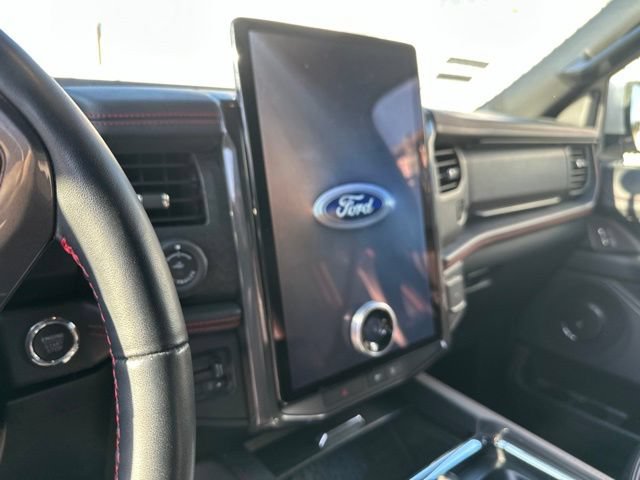 Used 2023 Ford Expedition Limited AWD/4WD image 17