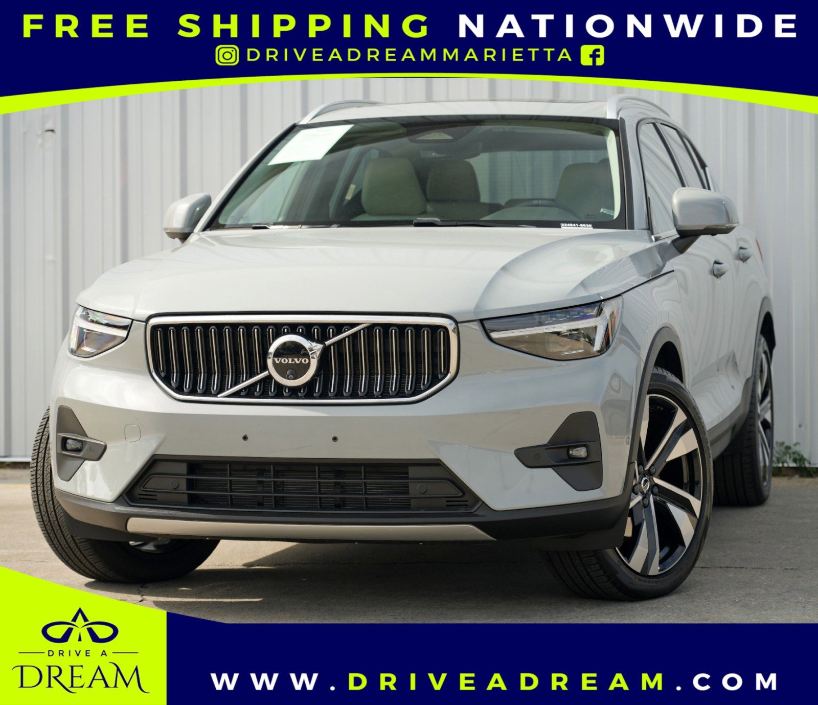 Used 2024 Volvo XC40 B5 Ultimate w/ Climate Package