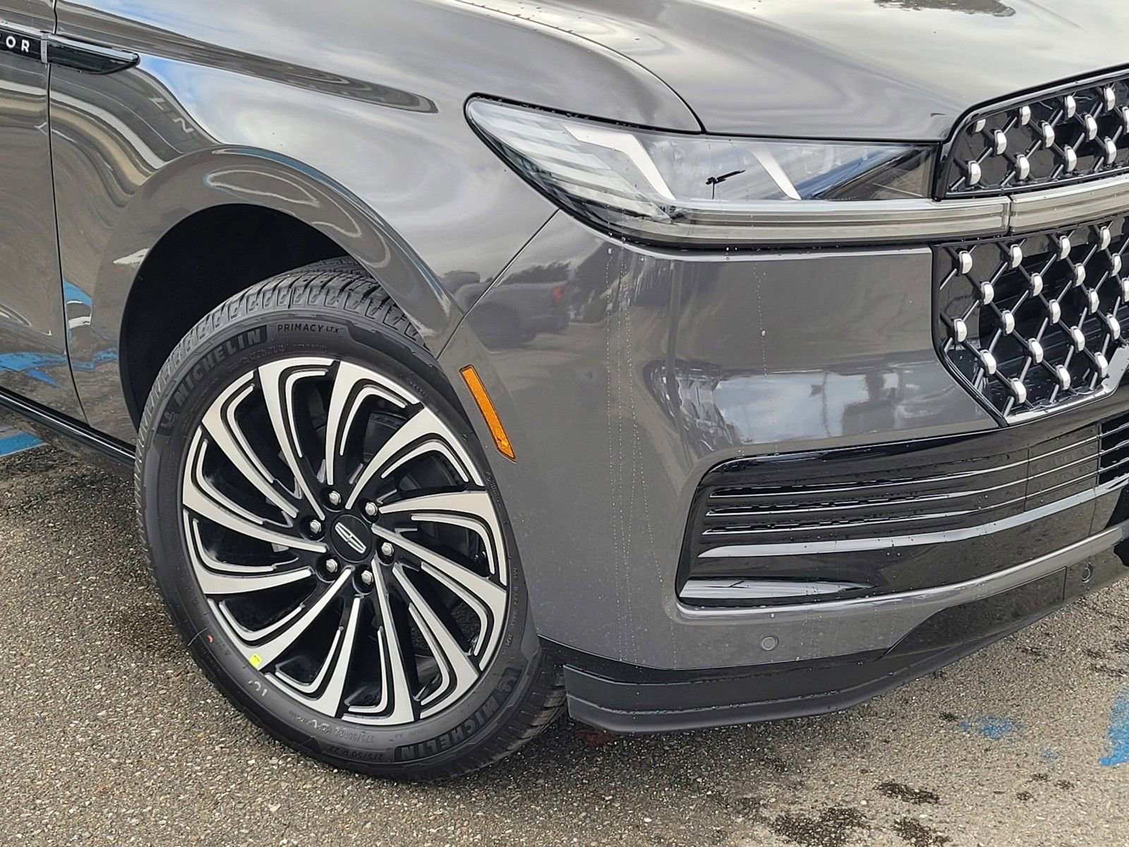 New 2025 Lincoln Navigator Black Label image 9