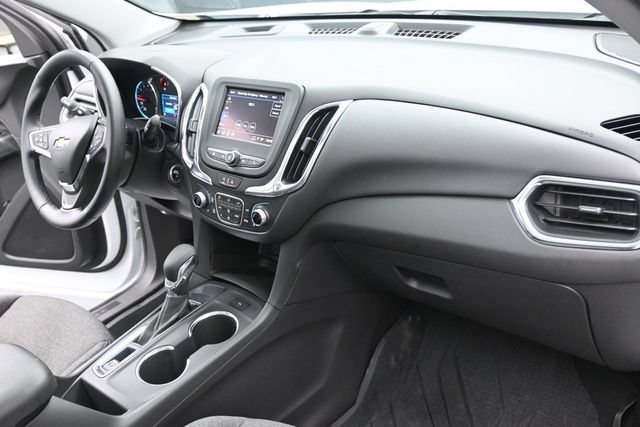 Used 2024 Chevrolet Equinox LT w/ LPO, Floor Liner Package FWD image 30