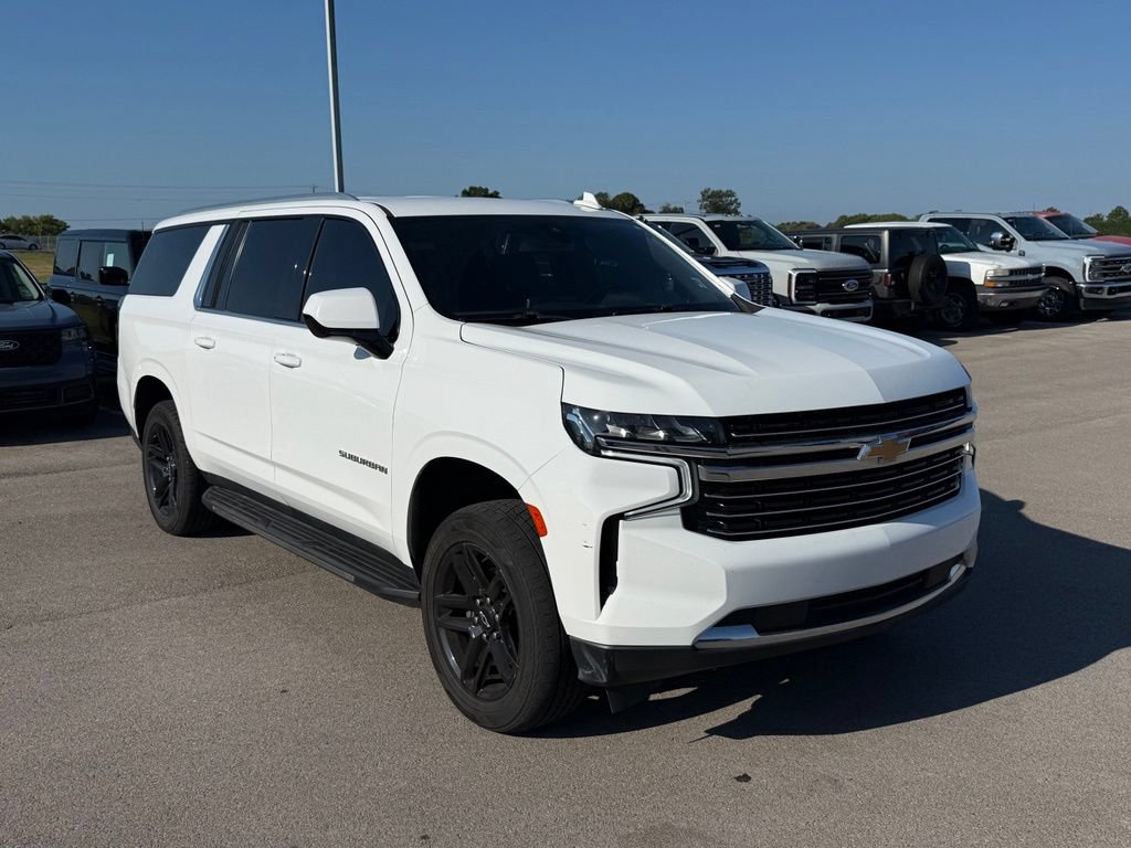 Used 2021 Chevrolet Suburban LT AWD/4WD image 2
