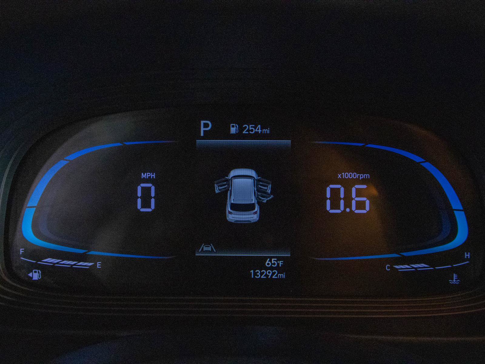 Used 2025 Hyundai Venue SEL image 15