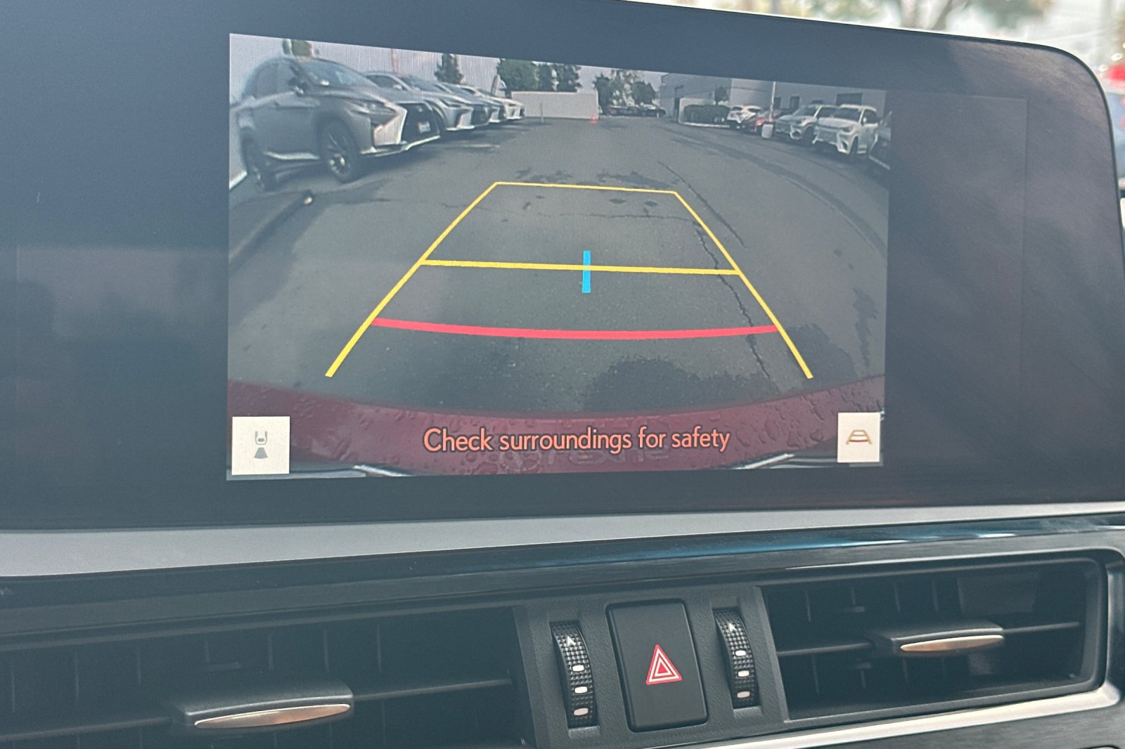 Used 2023 Lexus ES 300h w/ Premium Package FWD image 15