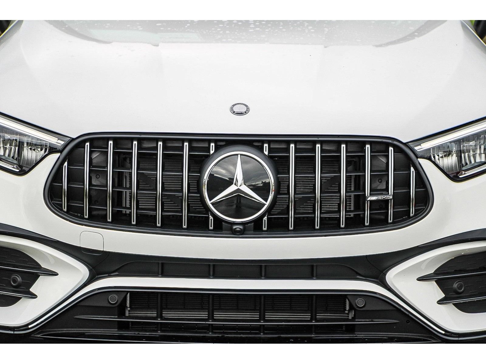 New 2026 Mercedes-Benz GLC 43 AMG 4MATIC image 7