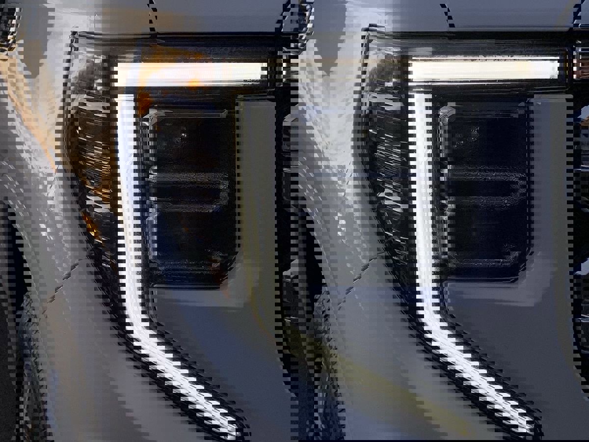 Used 2023 GMC Sierra 1500 Denali image 9