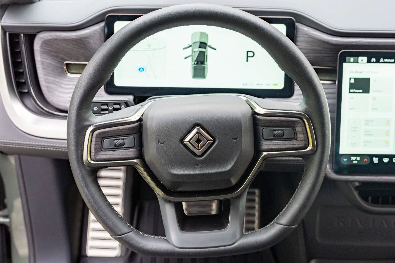 Used 2022 Rivian R1T Launch Edition AWD/4WD image 21