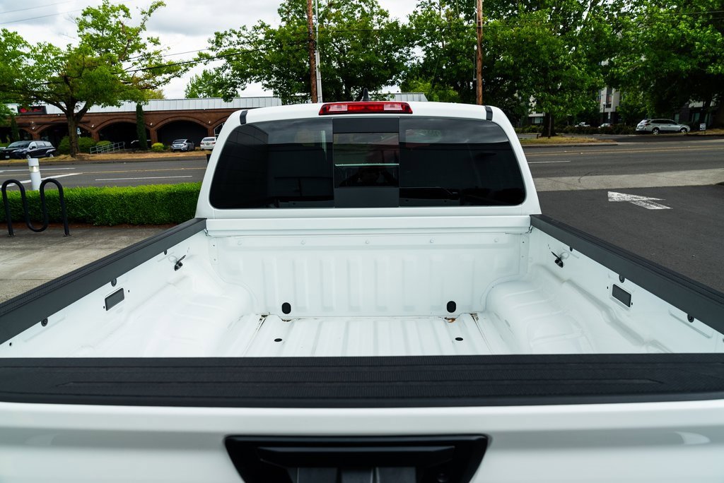 New 2025 Nissan Frontier SV image 7