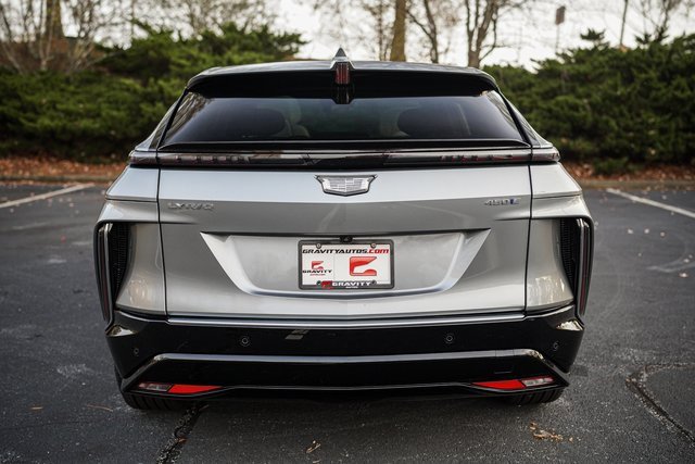 Used 2024 Cadillac Lyriq Luxury image 7