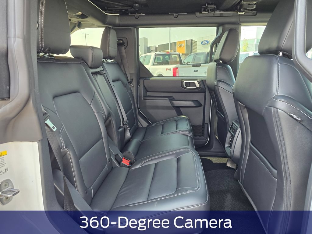 New 2026 Ford Bronco Outer Banks w/ Sasquatch Package AWD/4WD image 15