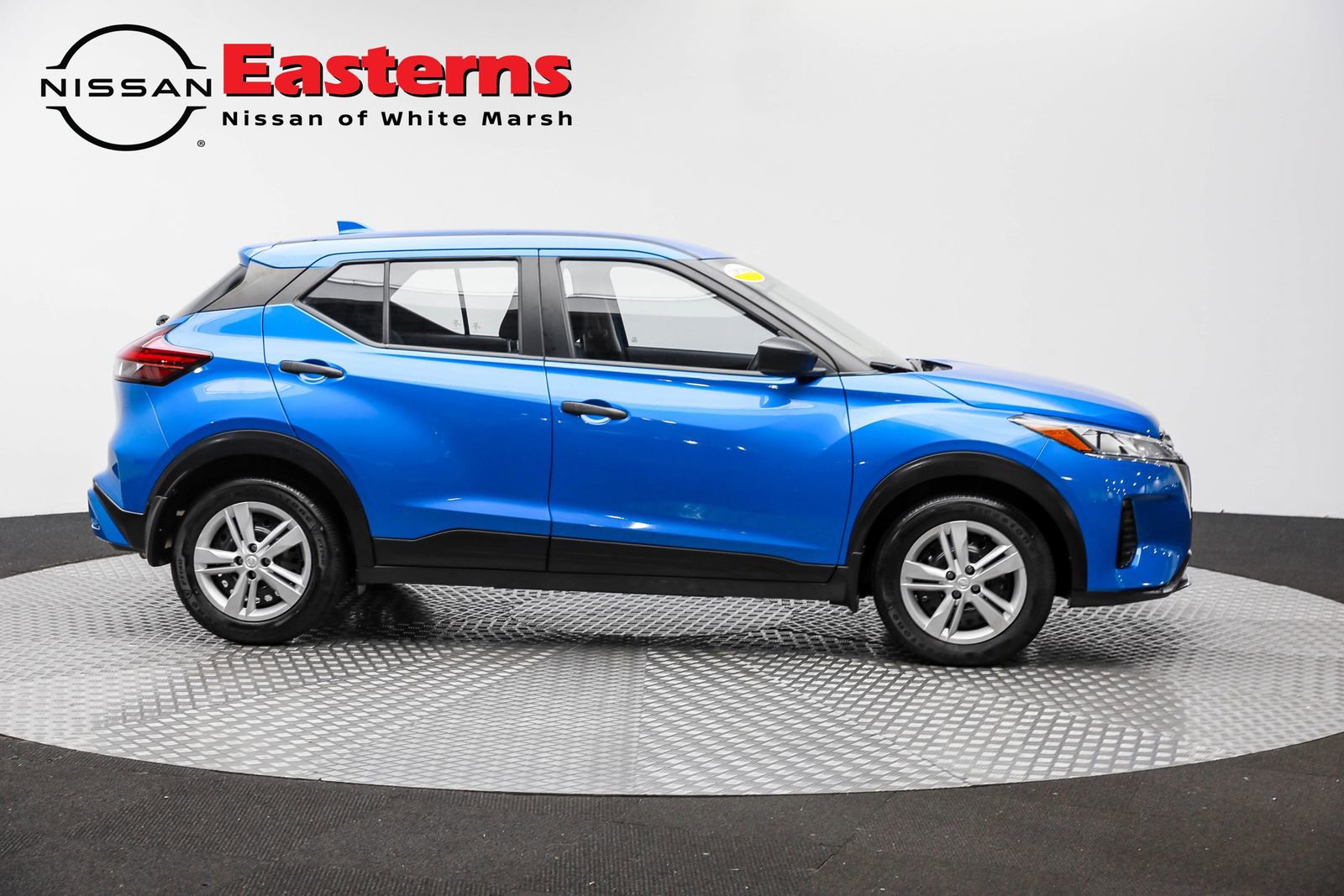 Used 2024 Nissan Kicks S image 5