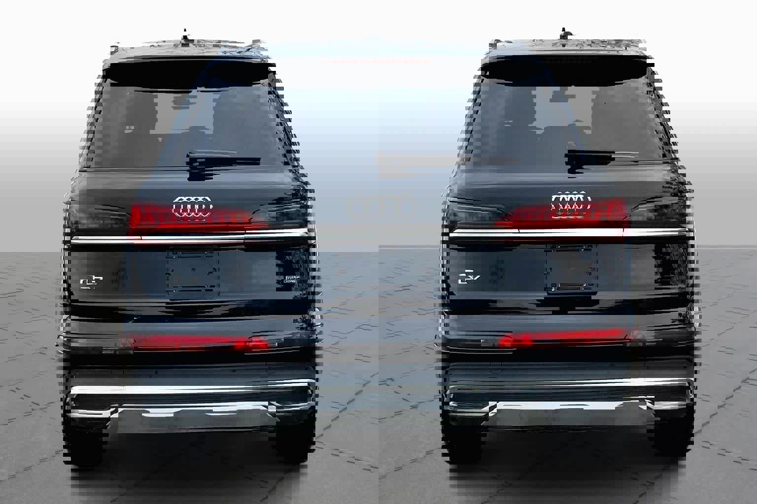 Used 2022 Audi Q7 Premium Plus image 4