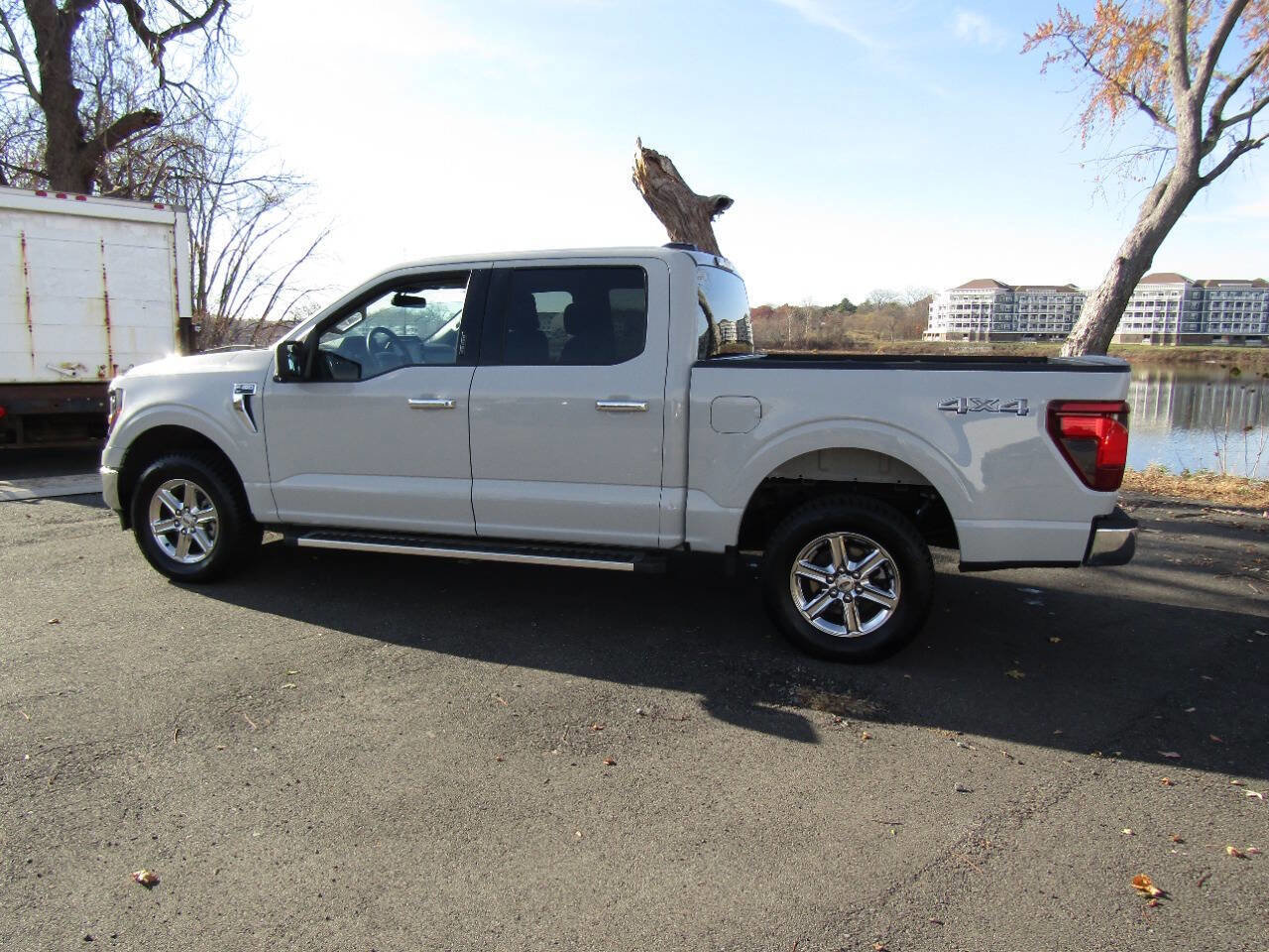 Used 2024 Ford F150 XLT image 5