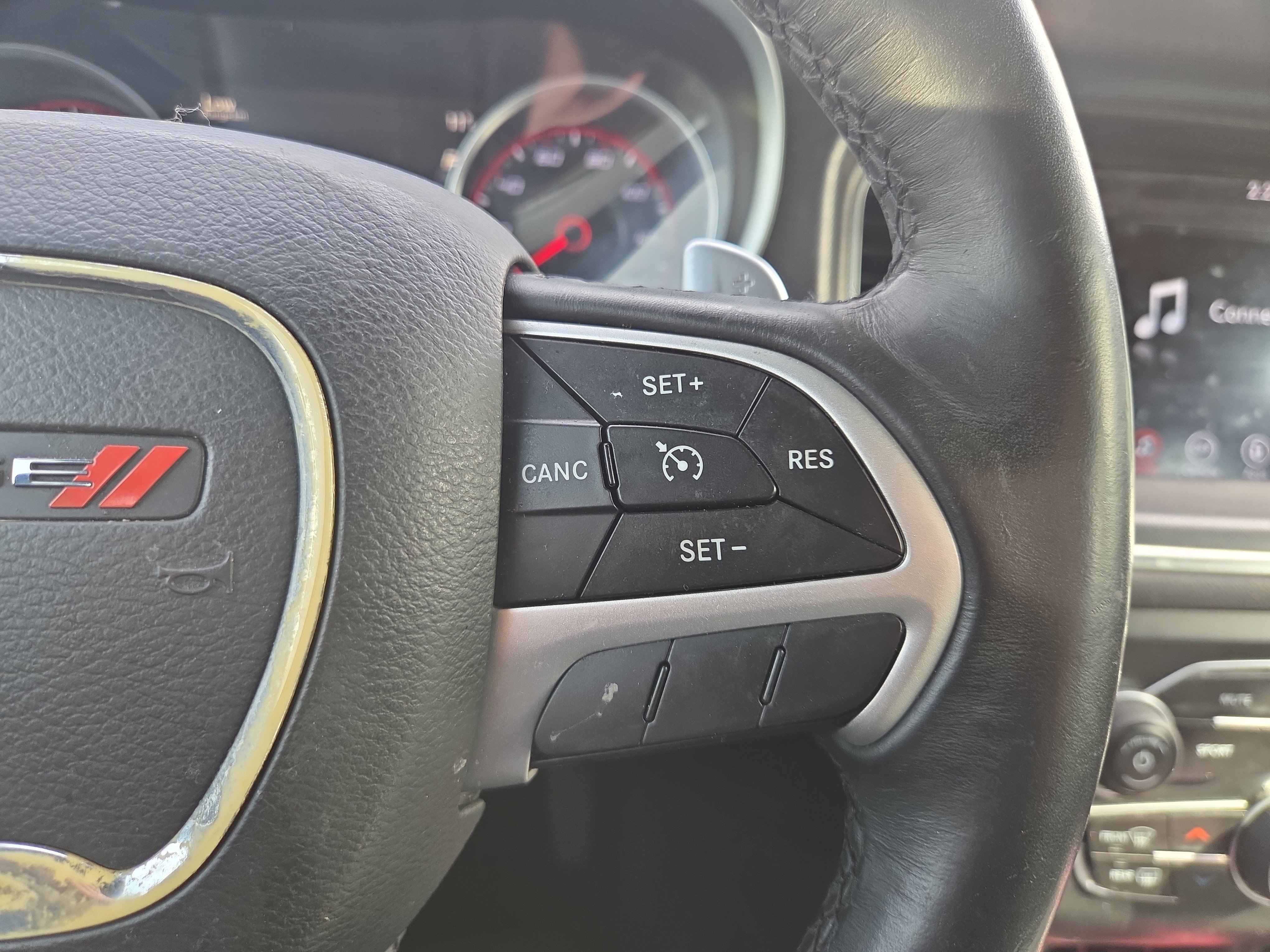 Used 2017 Dodge Charger SXT w/ AWD Plus Group image 16