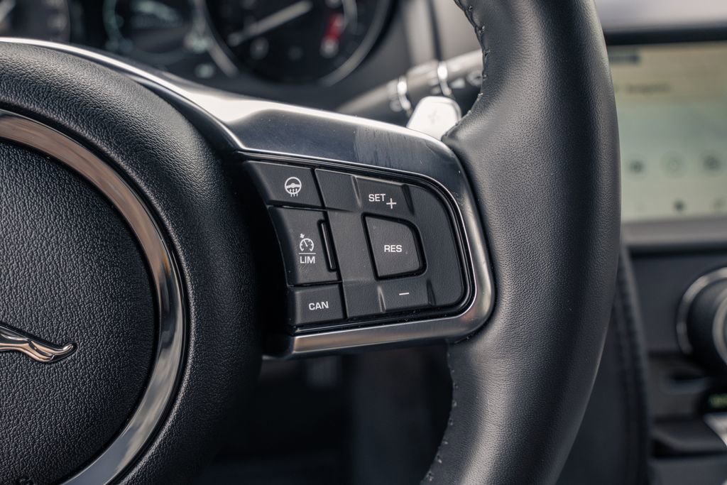 Used 2020 Jaguar F-TYPE R-Dynamic image 24