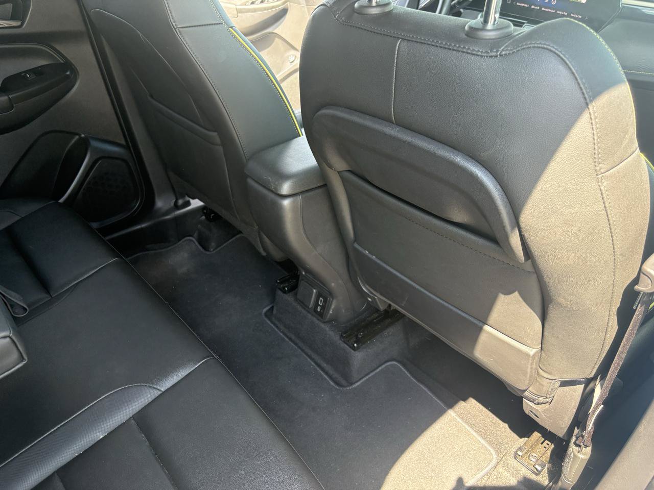 Used 2025 Chevrolet TrailBlazer ACTIV w/ Convenience Package FWD image 42