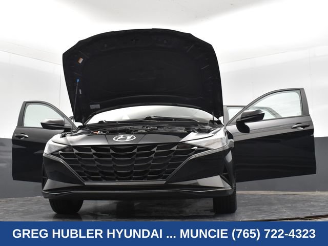Used 2023 Hyundai Elantra SEL FWD image 40