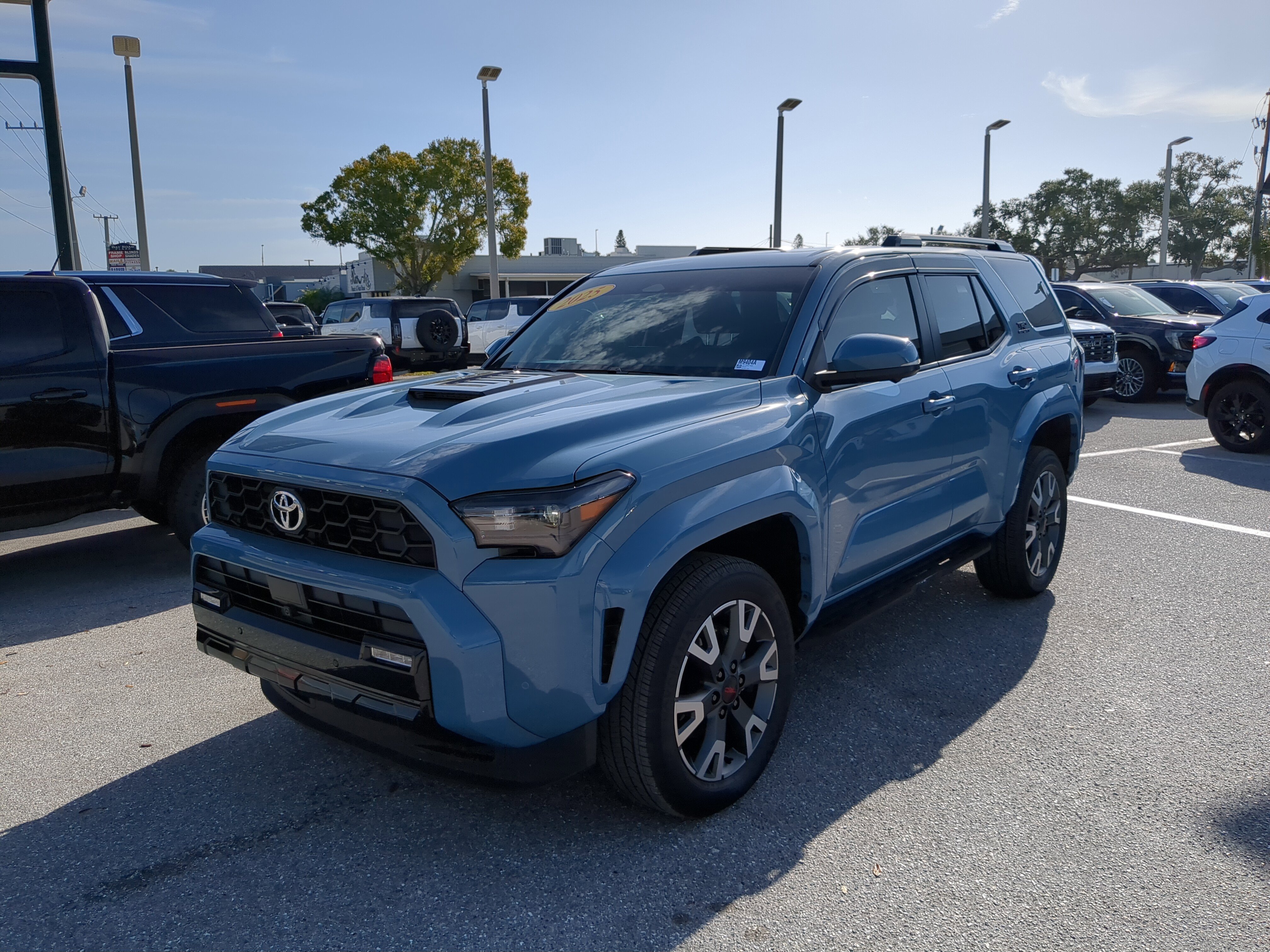 Used 2025 Toyota 4Runner TRD Sport Premium image 8