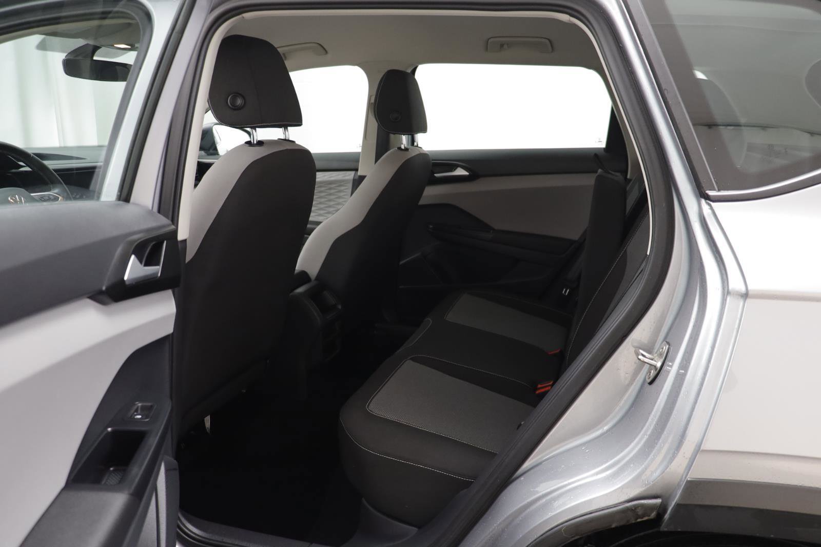 Certified 2023 Volkswagen Taos S image 13