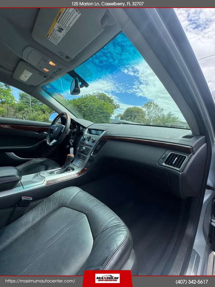 Used 2009 Cadillac CTS 3.6 w/ Wood Trim Package RWD image 9