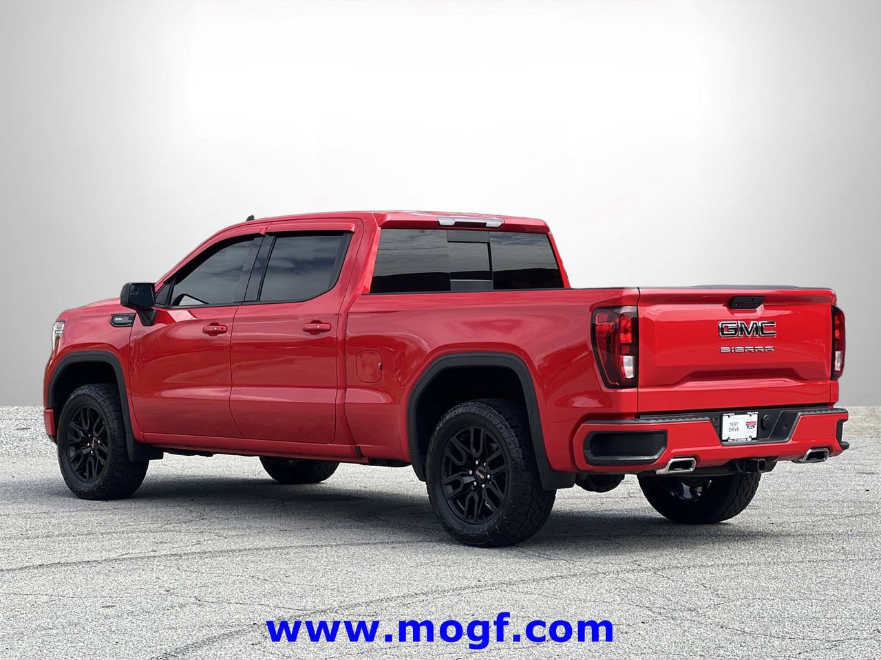Used 2021 GMC Sierra 1500 Elevation w/ Preferred Package image 2