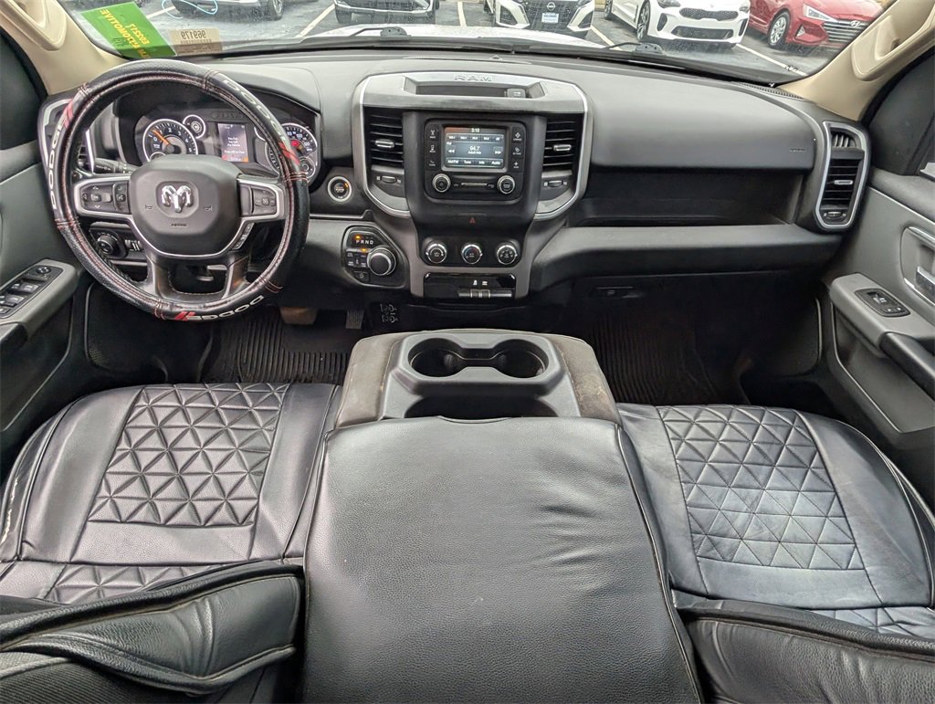 Used 2019 RAM 1500 Big Horn image 9
