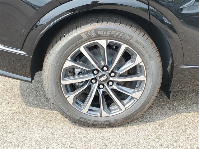 New 2025 Cadillac Lyriq Sport image 7