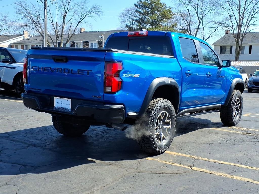 Used 2024 Chevrolet Colorado ZR2 w/ ZR2 Convenience Package III AWD/4WD image 7