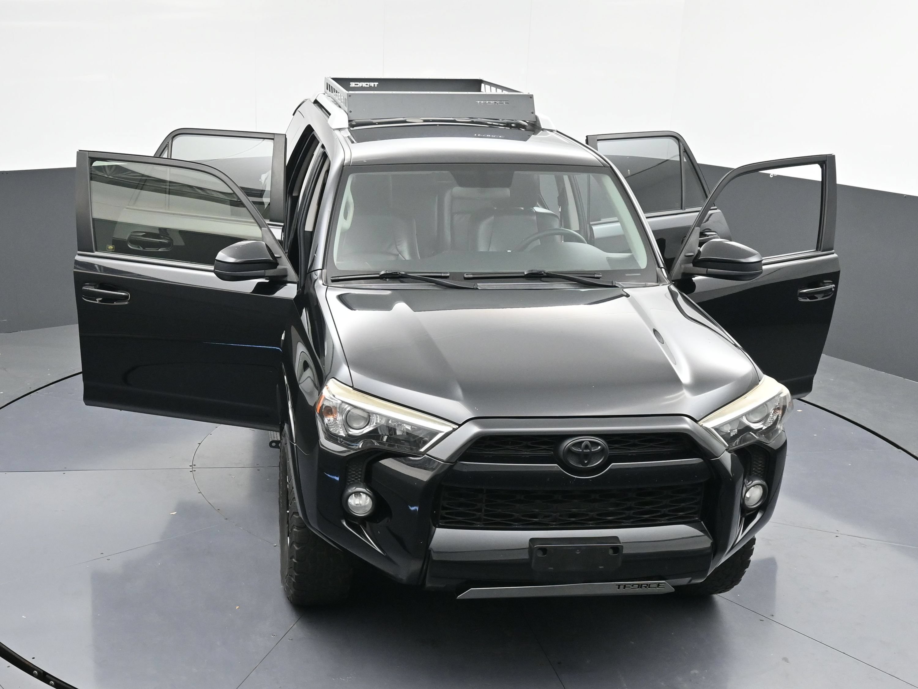 Used 2017 Toyota 4Runner SR5 AWD/4WD image 42