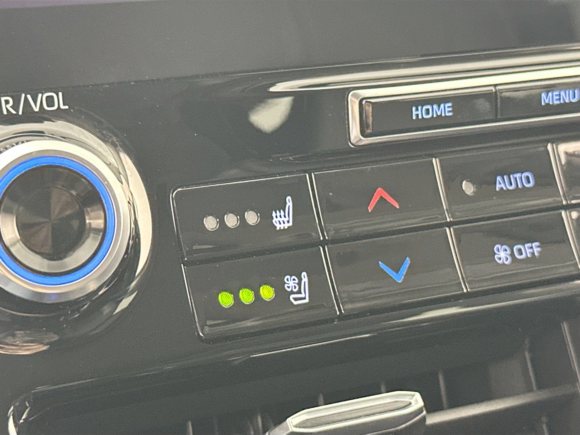 Used 2020 Toyota Highlander Limited Platinum image 21