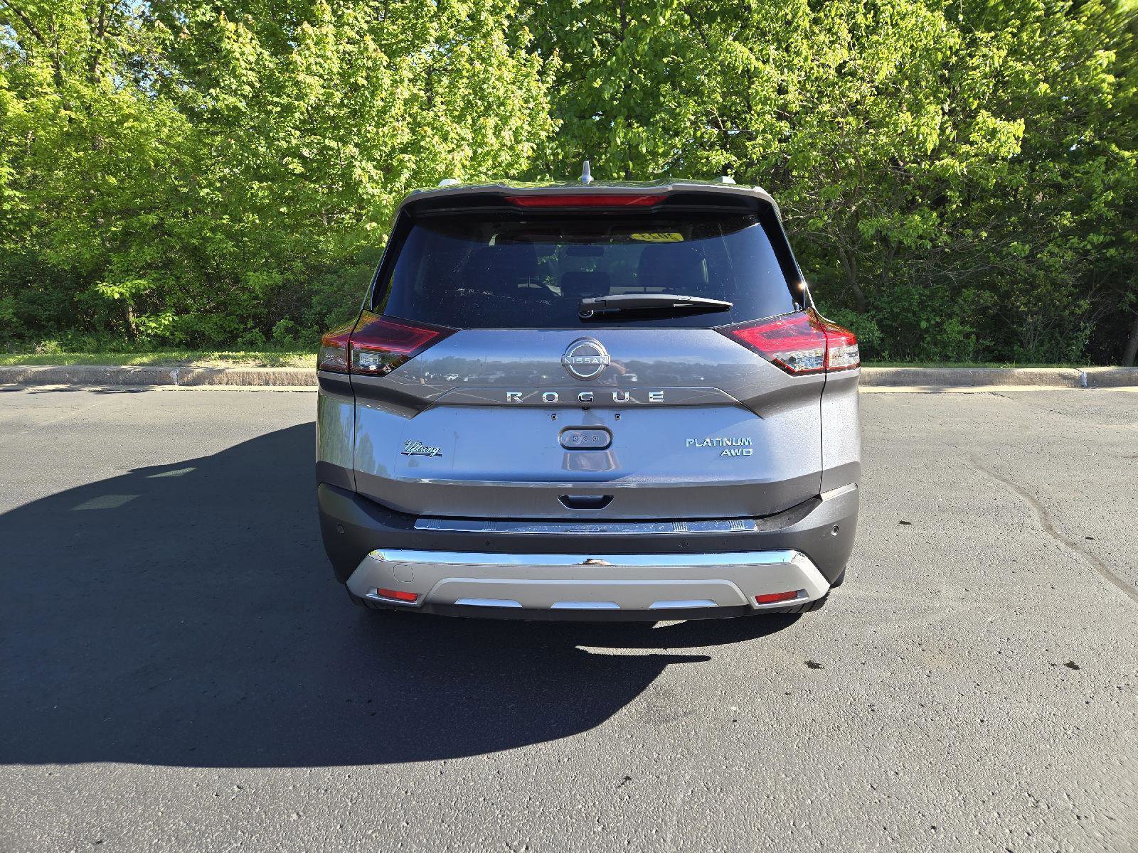 Used 2023 Nissan Rogue Platinum w/ Platinum Premium Package AWD/4WD image 8