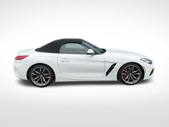 Used 2024 BMW Z4 M40i image 8