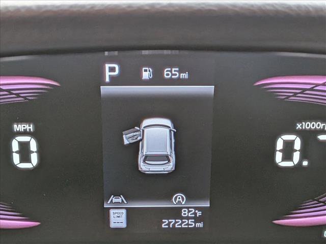 Used 2023 Kia Soul LX FWD image 10