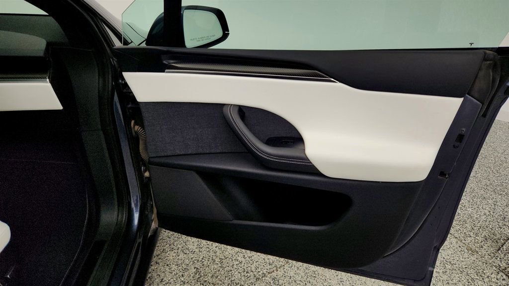 Used 2022 Tesla Model X Plaid AWD/4WD image 33