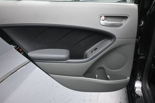 Used 2017 Kia Forte LX FWD image 21