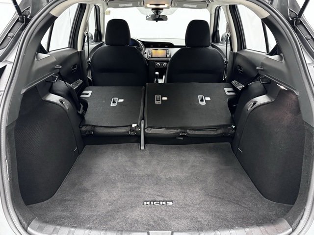 Used 2024 Nissan Kicks S image 24