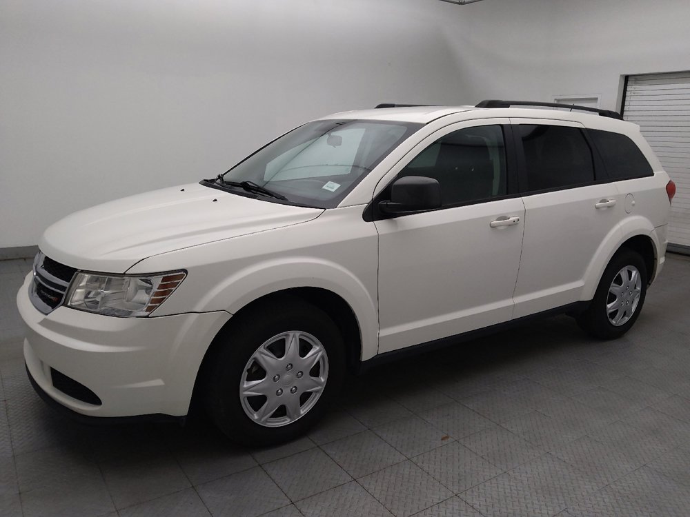 Used 2017 Dodge Journey SE AWD/4WD image 2