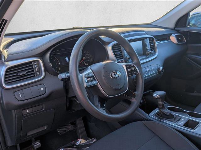 Used 2020 Kia Sorento LX V6 image 10