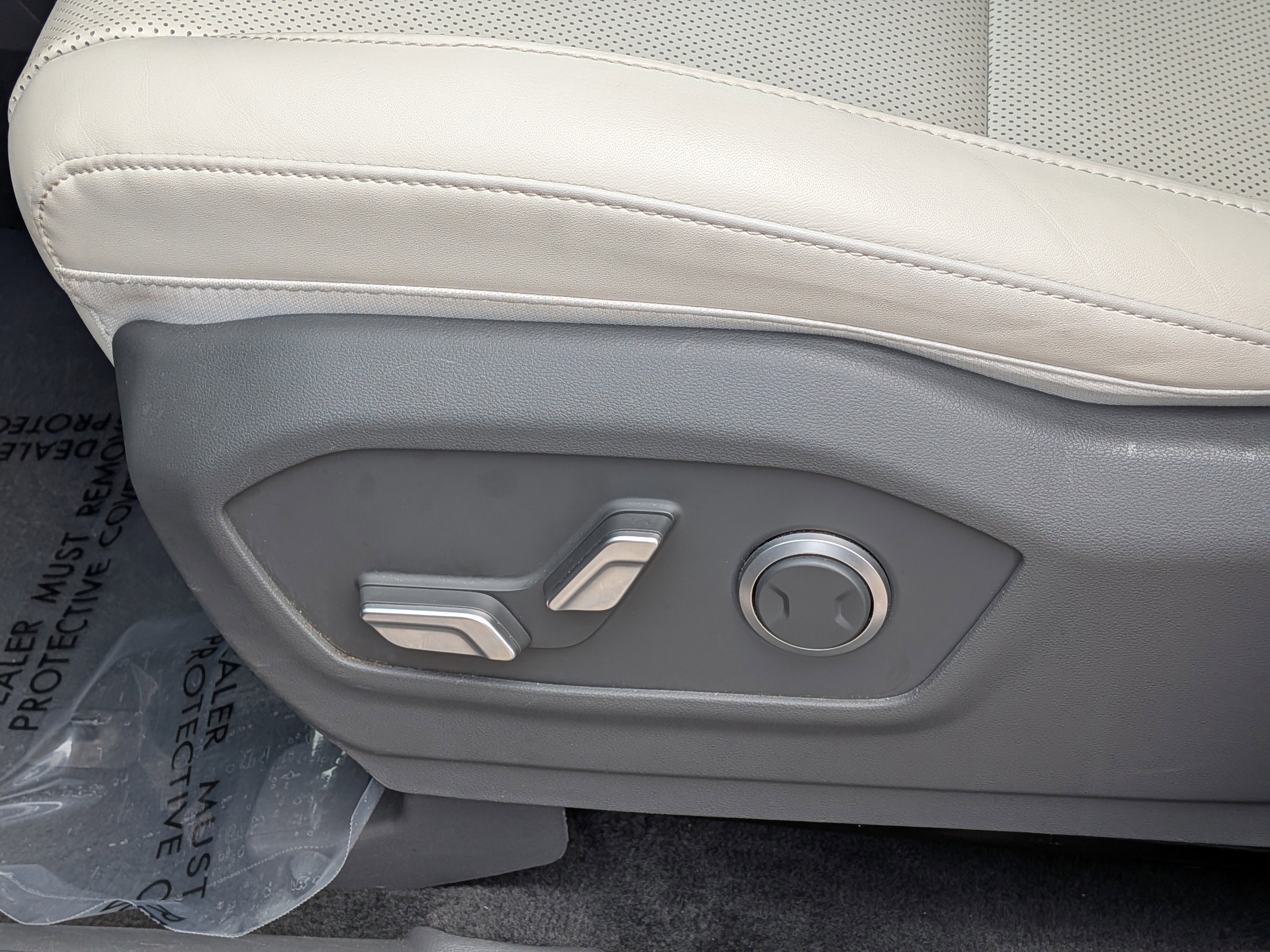 Used 2024 Hyundai Santa Fe SEL image 22